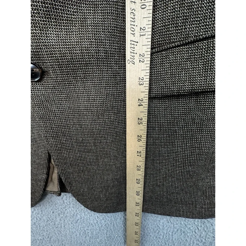 Hugo Boss Sport Coat Jacket Men 44R Brown Bertolucci Nail Head Pattern Silk-Wool